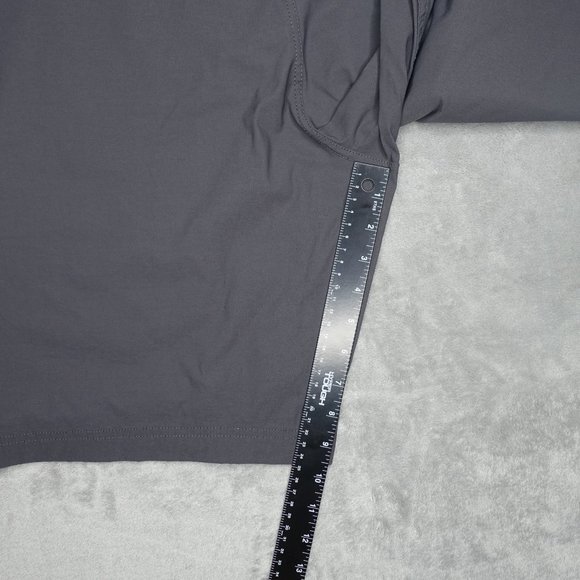 Eddie Bauer Travex Flat Front Shorts Men's 44 Gray - Picture 9 of 9